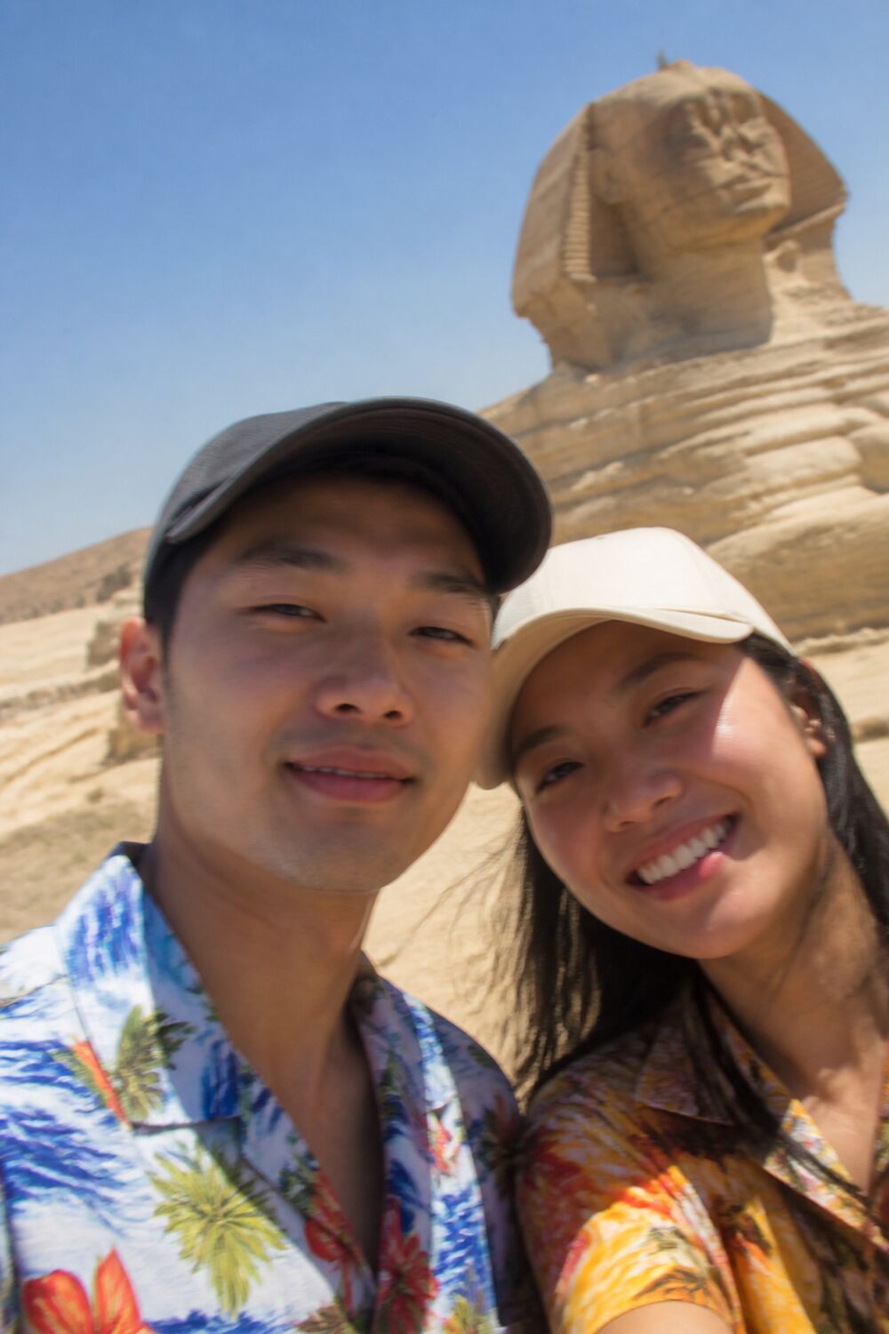 Hiro & Yuki · Japan · Sphinx selfie